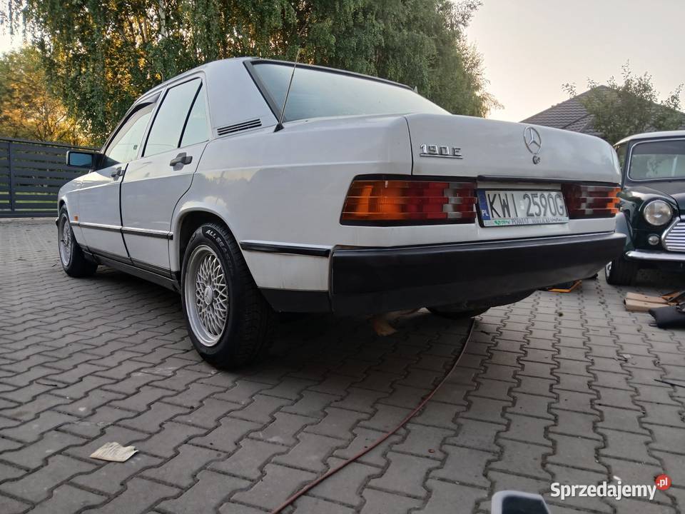 Mercedes 190e 20 benzyna w201 z klimatyzacja z Wieliczka