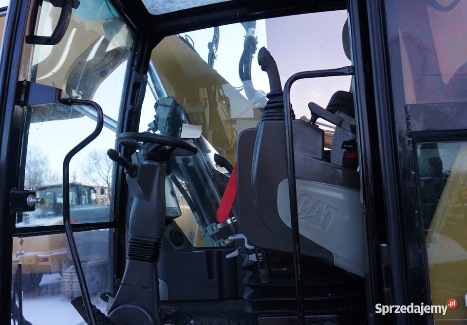 Koparka kołowa CAT M 318 F 2016 Jeziorko