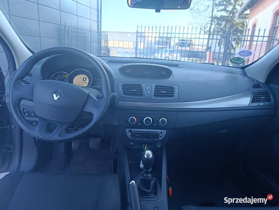 Renault Megane 12 benzyna dużym serwisie 1 benzyna wielkopolskie Oborniki