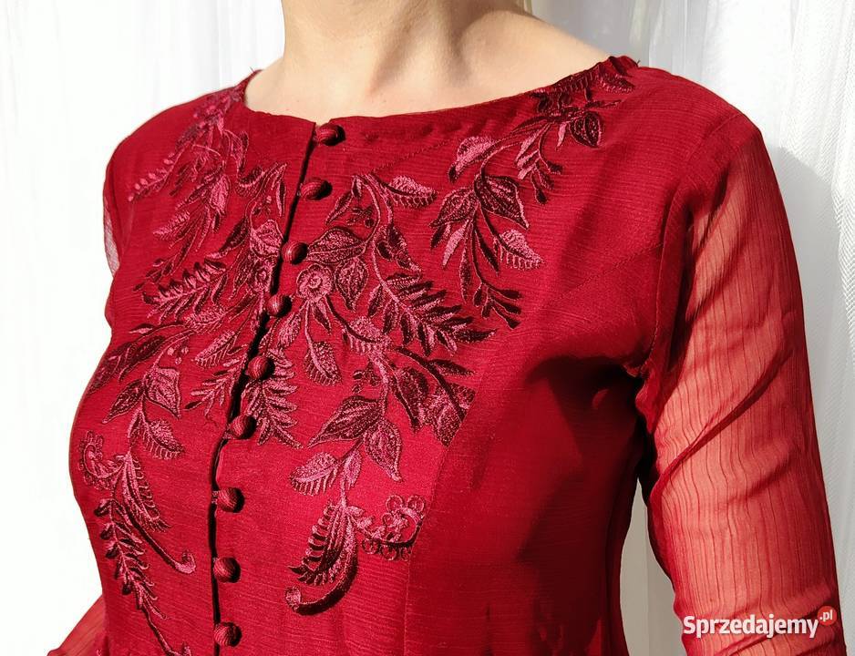 Bordowa sukienka haftowana S 36 szyfon haft Odzież damska Szczecin