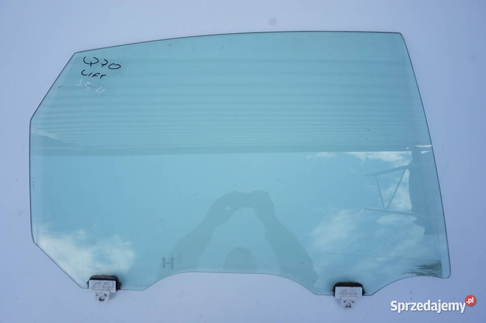 SZYBA BOCZNA DRZWI PRAWA TYŁ TYLNA INFINITI Q70 osobowe Nowy Tomyśl