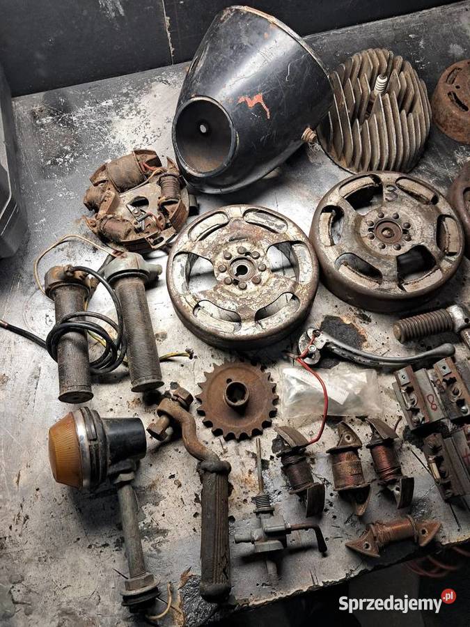 Wsk romet części gaźnik magneto automat podstawa Pozostałe Strzyżów