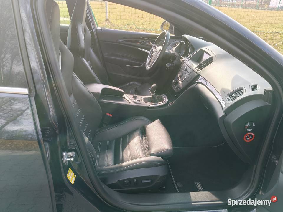 Opel Insignia OPC 4x4 28 V6 325 ze Szwajcarii Nowa Ruda