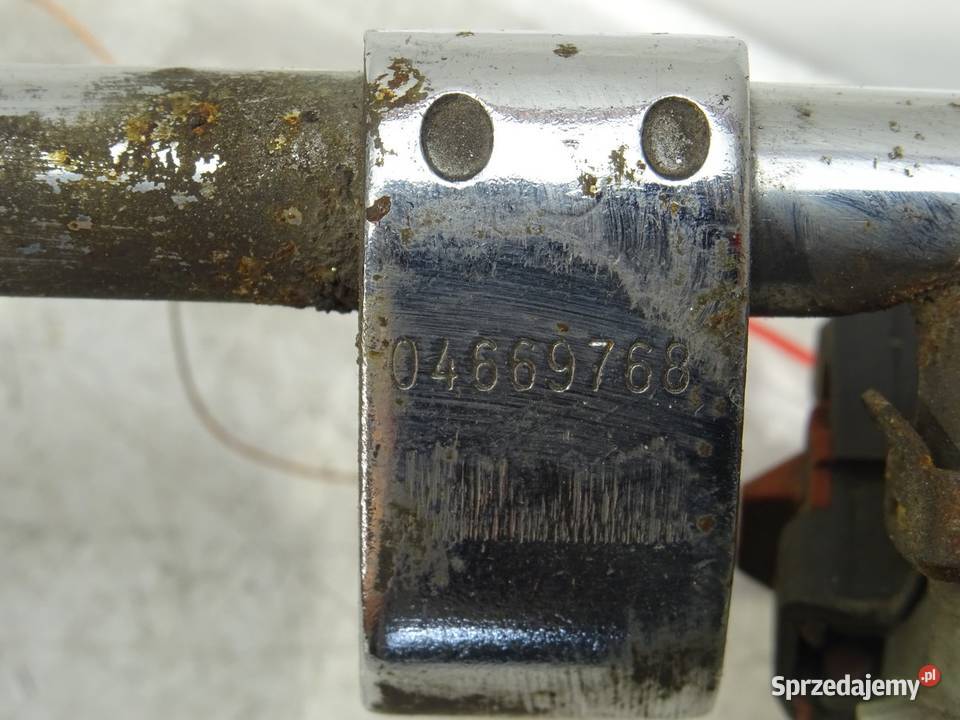 LISTWA WTRYSKOWA WTRYSKIWACZE CHRYSLER PT