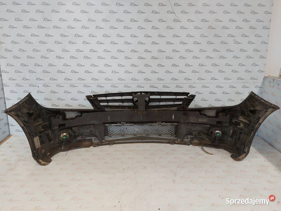 MERCEDES CL203 10r zderzak przód osobowe Zderzaki świętokrzyskie