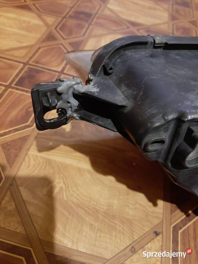 Lampy Peugeot 407 lampy przednie Oświetlenie Chodów