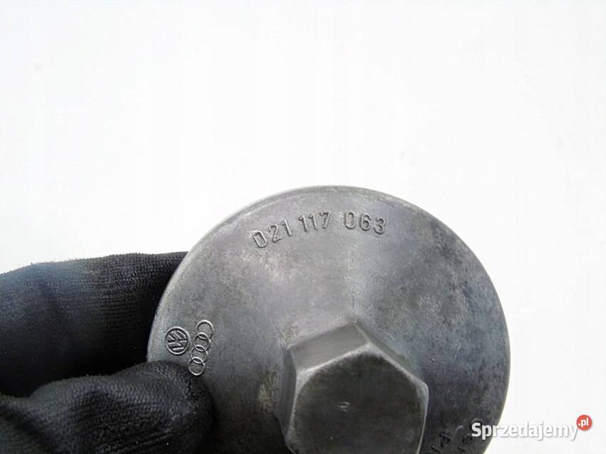 ŚRUBA CHŁODNICY OLEJU 25 TDI AUDI A4 A6 A8 osobowe sprzedam