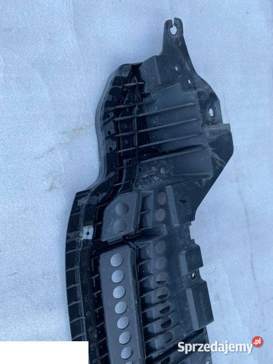 TOYOTA COROLLA E16 OSŁONA PŁYTA POD ZDERZAK Kozubszczyzna sprzedam