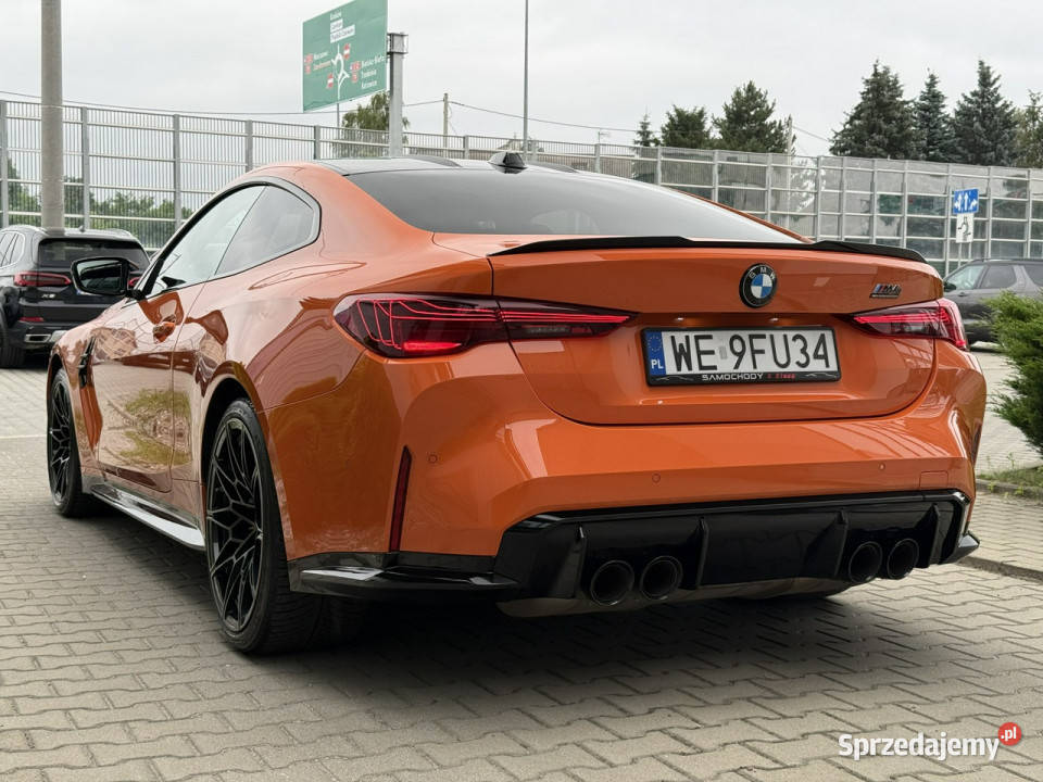 BMW M4 Competition Individual Fire Orange garażowany Węgrzce