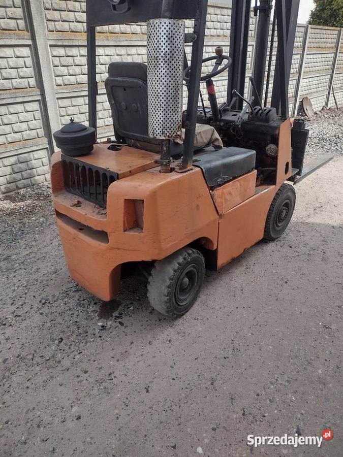 Wózek widłowy bułgar DV 1661 Perkins 3 Tomaszów Mazowiecki