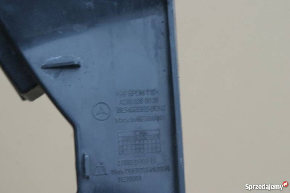 MERCEDES B KLASA W246 OSŁONA KIEROWNICA Bieleń