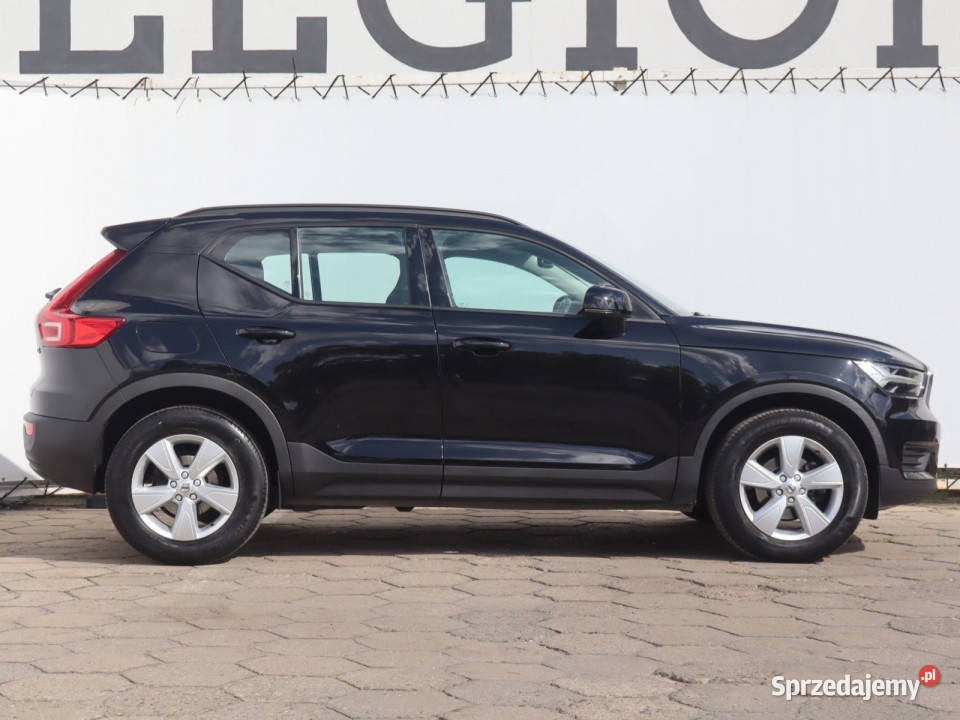Volvo XC40 T3 Łódź