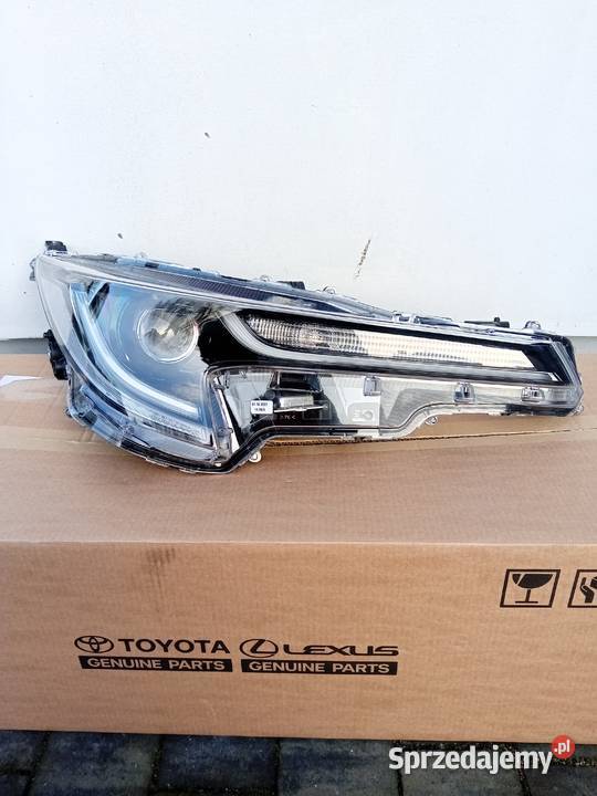 Corolla E21 lampa reflektor prawa lewa Kraków