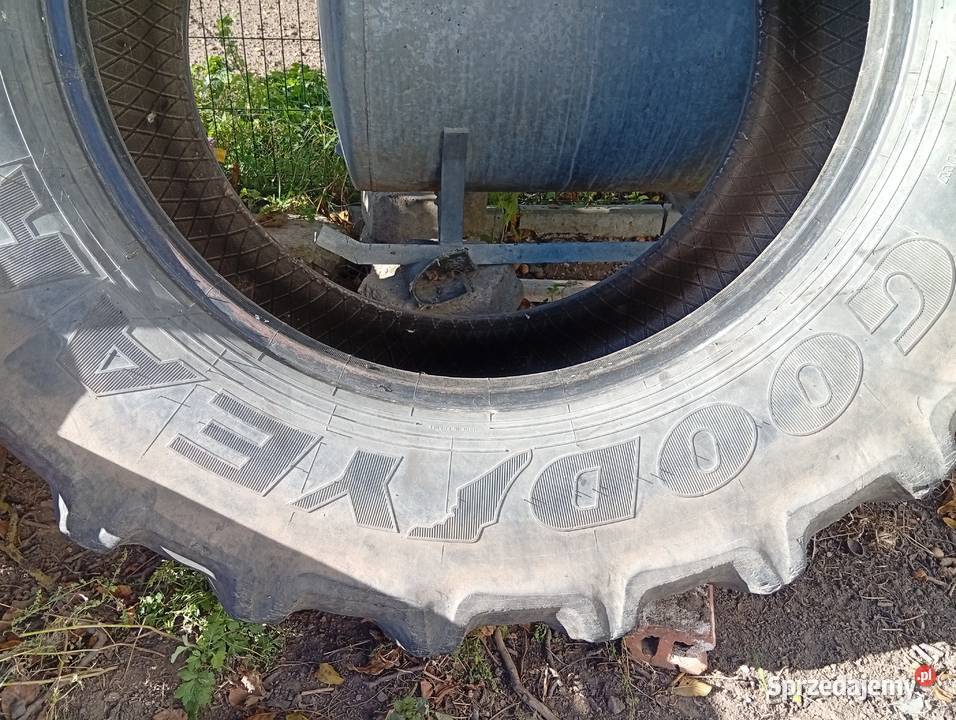 Opony 650 65 38 R38 Goodyear kujawsko-pomorskie Pakość
