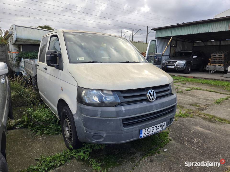 VOLKSWAGEN TRANSPORTER ZS934MN T5 TDi 2010 Samochody dostawcze