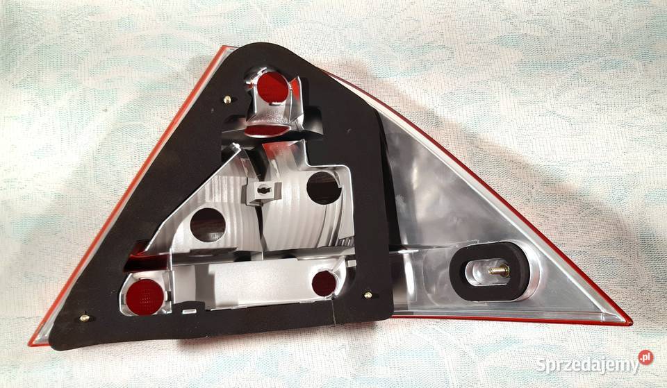 LAMPA LEWY TYŁ MERCEDES W203 A2038200166 lampy tylne Mielęcin