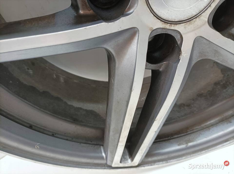 FELGA ALUMINIOWA R17 5X110 ET39 OC 65 17X70 OPEL