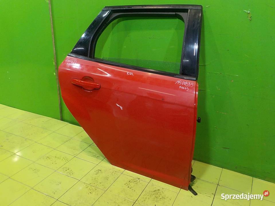 FORD FOCUS MK3 16 TDCI 11r 5D drzwi prawe tyl Drzwi