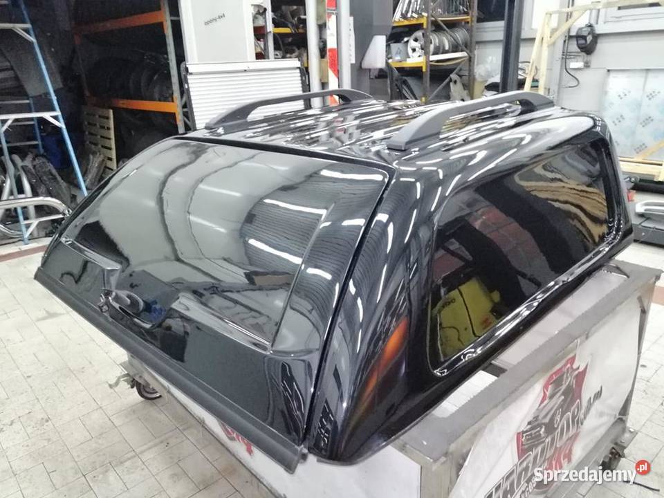 Zabudowa hardtop Ford Ranger bez szyb pełna Karoseria Pasłęk
