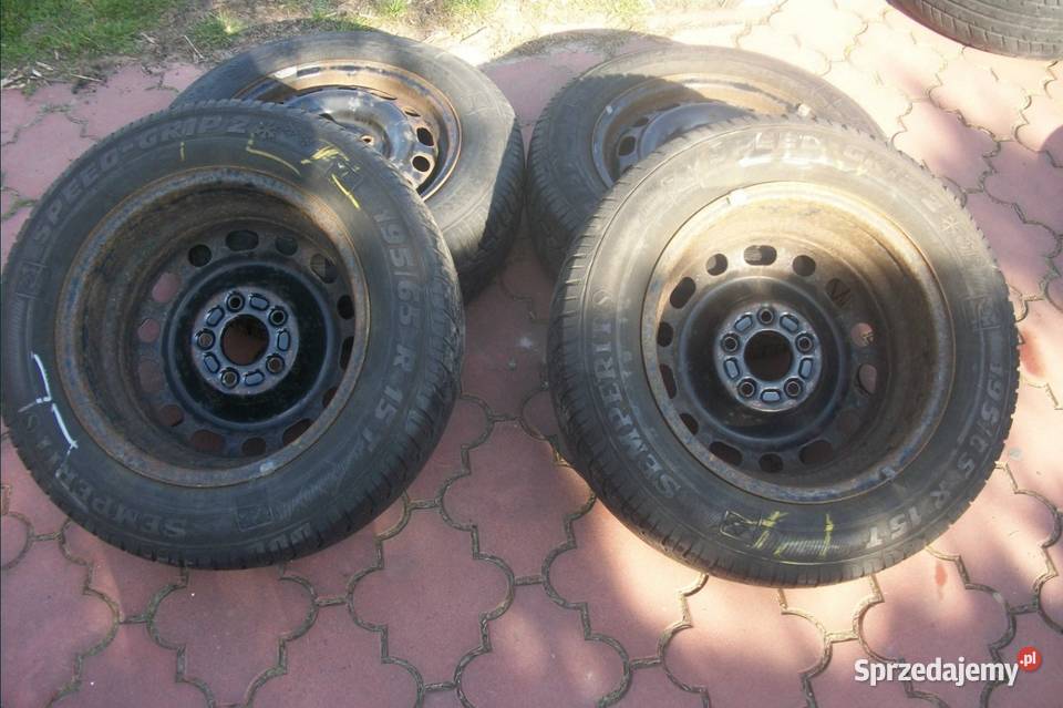 koła stalowe VW Golf V 5x112 15 opony 5mm Radom