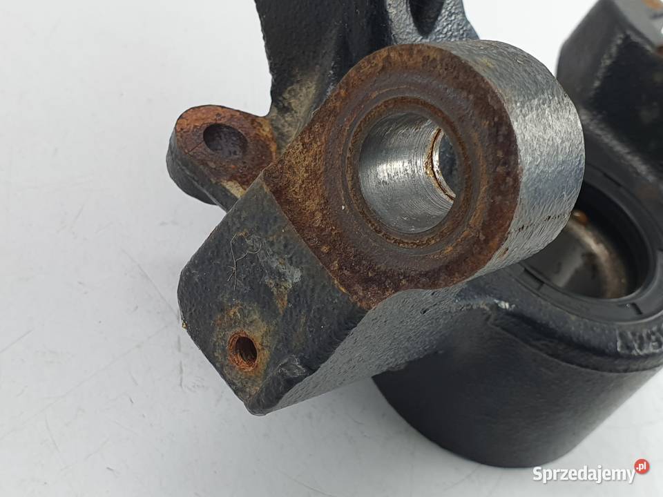 Zwrotnica Prawa Przod Can Am Maverick Turbo Xds Łódź