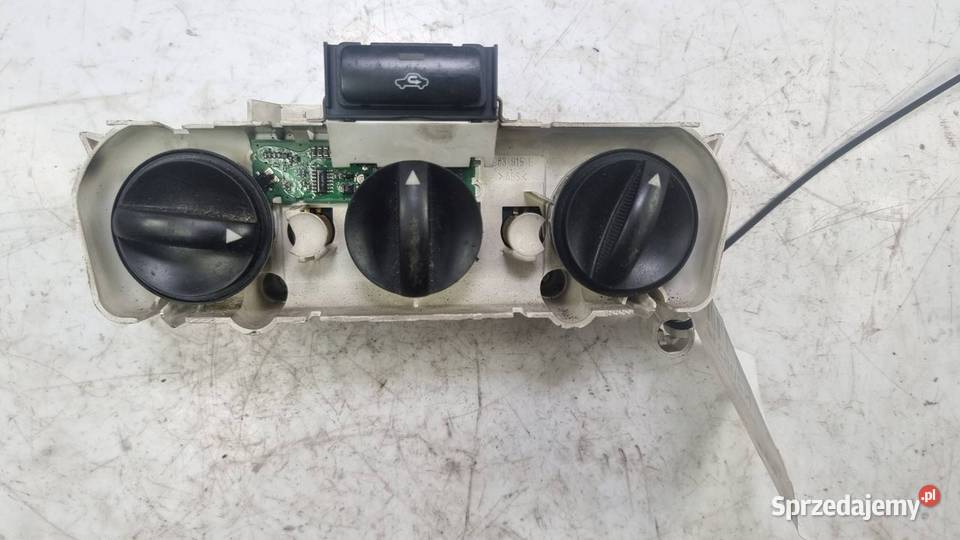 PANEL KLIMATYZACJI TOYOTA COROLLA VERSO Lipno