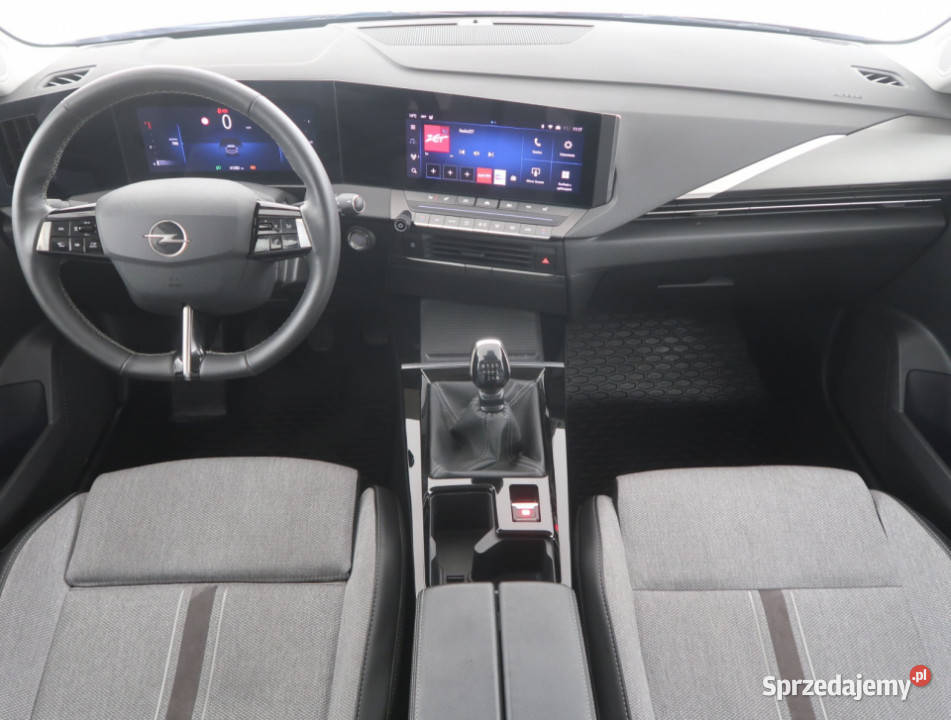 Opel Astra 12 Turbo 96KM