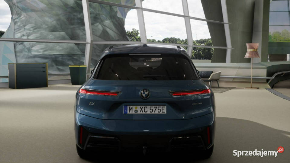 BMW iX iX xDrive60 Dostępne ręki BMW łódzkie