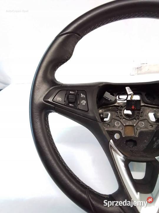 Opel Corsa E KIEROWNICA SKÓRA MULTIFUNKCJA Motoryzacja Opole Lubelskie