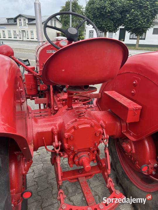 Traktor volvo benzyna