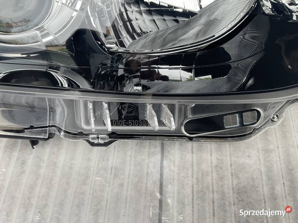 Lampa Prawy Przód MAZDA CX3 D10E51030 Pleszew