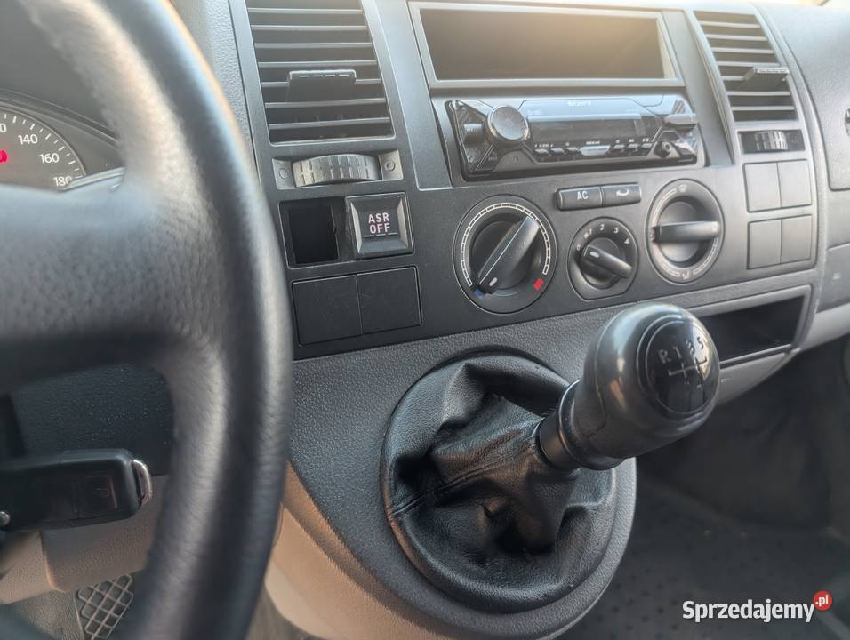 Volkswagen Transporter T5 19 TDI Super stan bez Góra Kalwaria