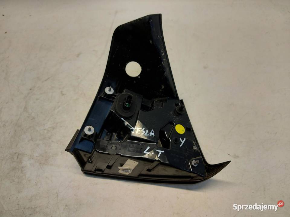 TESLA MODEL Y 2023r Lampa tył lewa