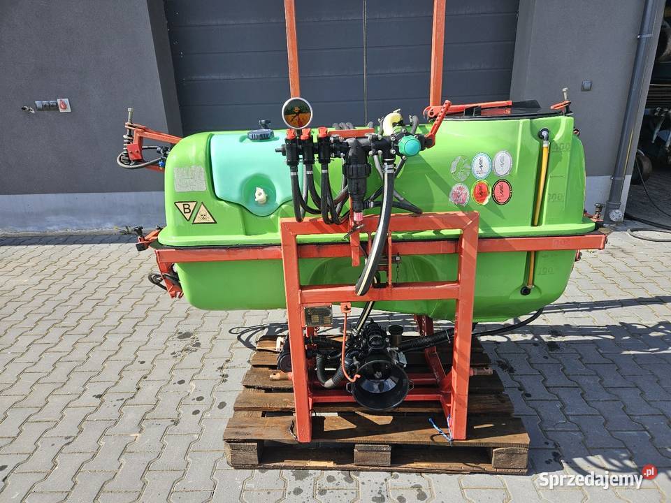 Opryskiwacz krukowiak 400l belka 12m Zawieszane