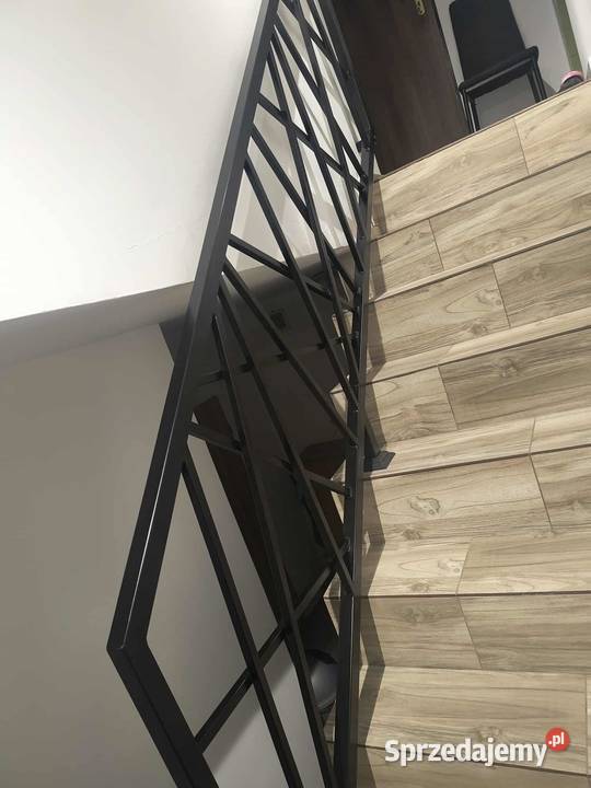 Solidne i estetyczne konstrukcje stalowe do domu Wykonanie schodów i balustrad Wykończenie wnętrz kujawsko-pomorskie Czernikowo