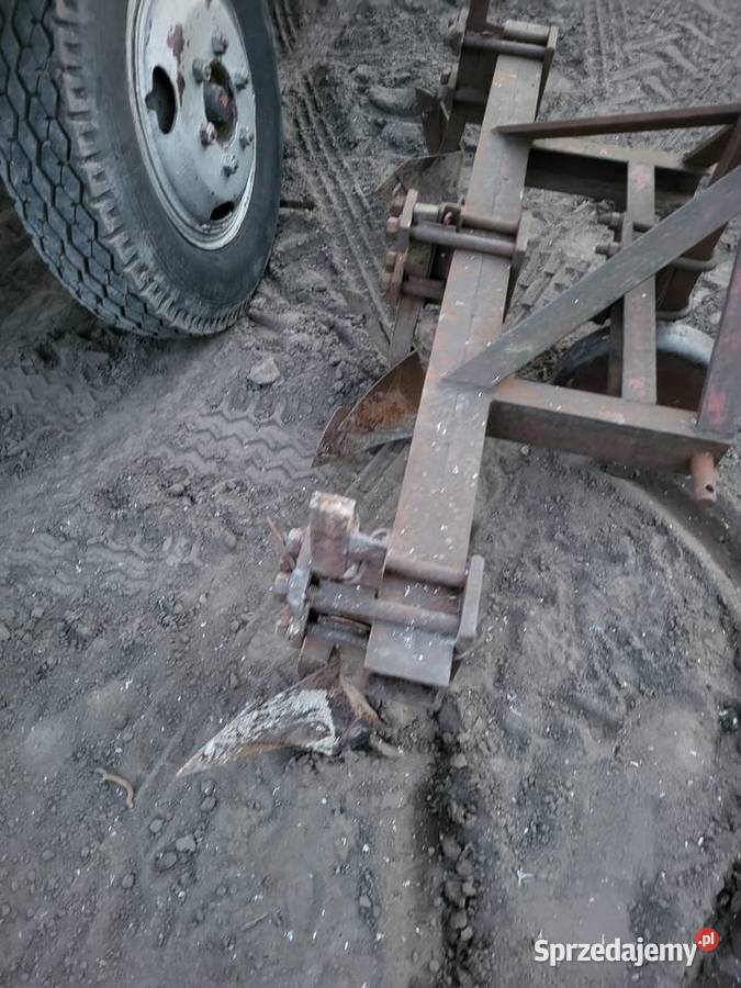 Obsypnik do ziemniaków nieuszkodzony mazowieckie Miedniewice