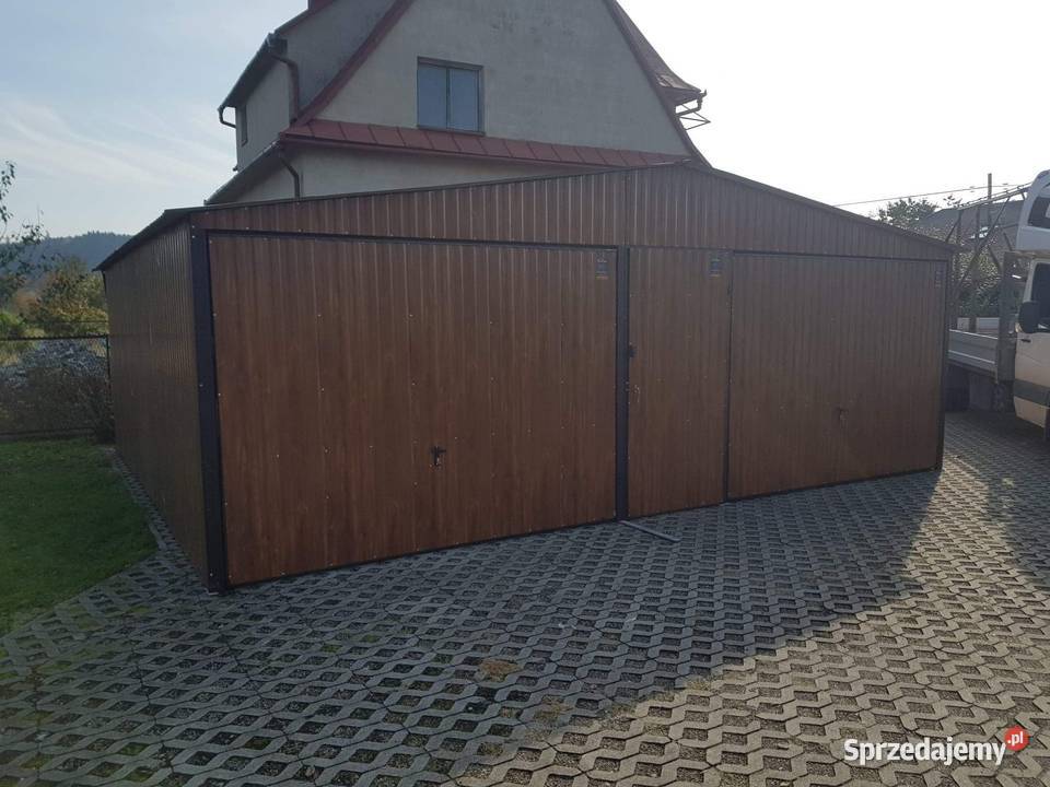 Garaż blaszany dwuspadowy 7x5 drewnopodobny