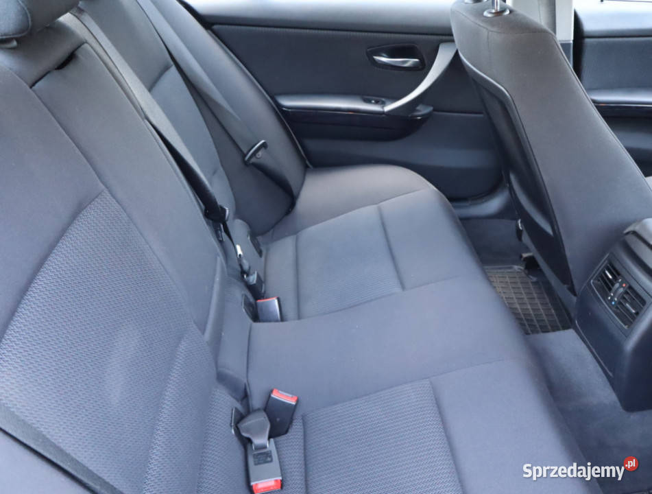 BMW 3 318 i Sedan / Limuzyna Piaseczno