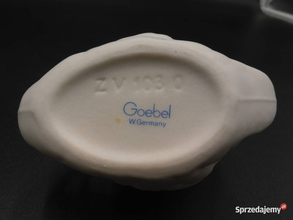 Figurka Goebel ŁABĘDŹ BISKWIT Porcelana i szkło wielkopolskie Raszków