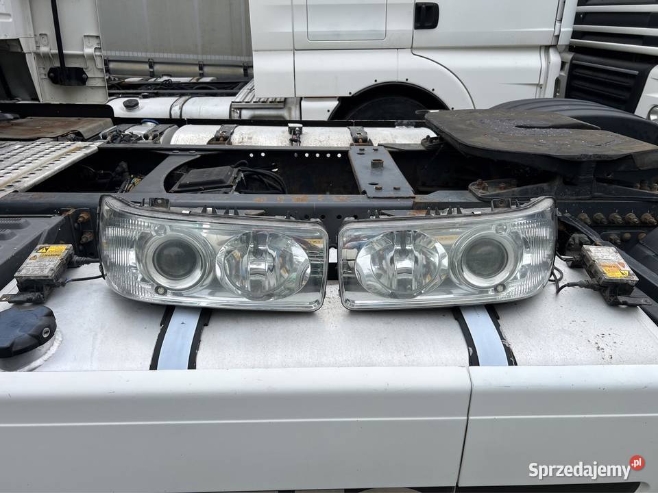 ReflektorLampa DAF XF105 CF LF XENON Miechów