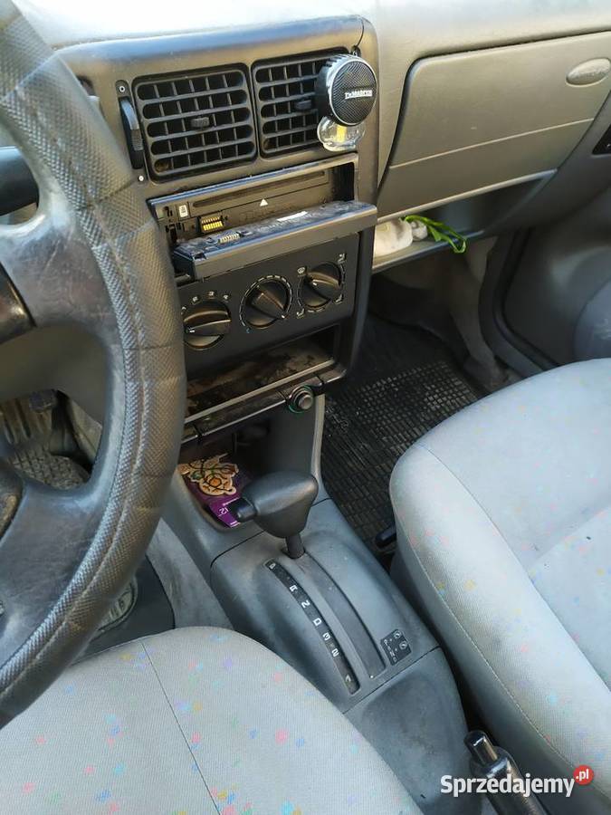 Samochód osobowy Volkswagen Polo 1996 benzyna Starachowice