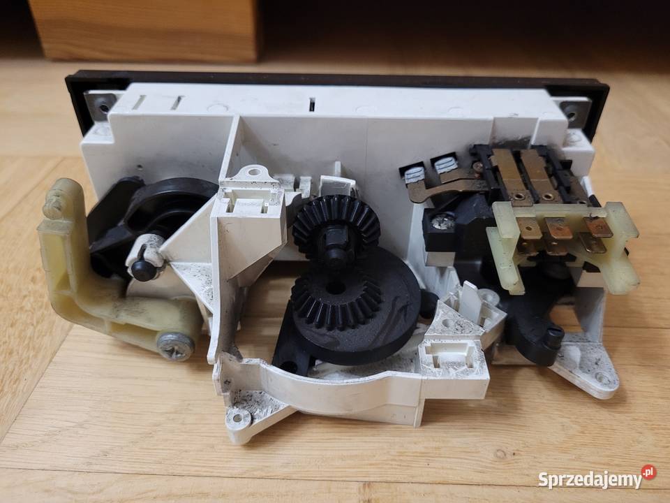 Panel sterowania nawiewem Audi 80 b4 małopolskie Cholerzyn