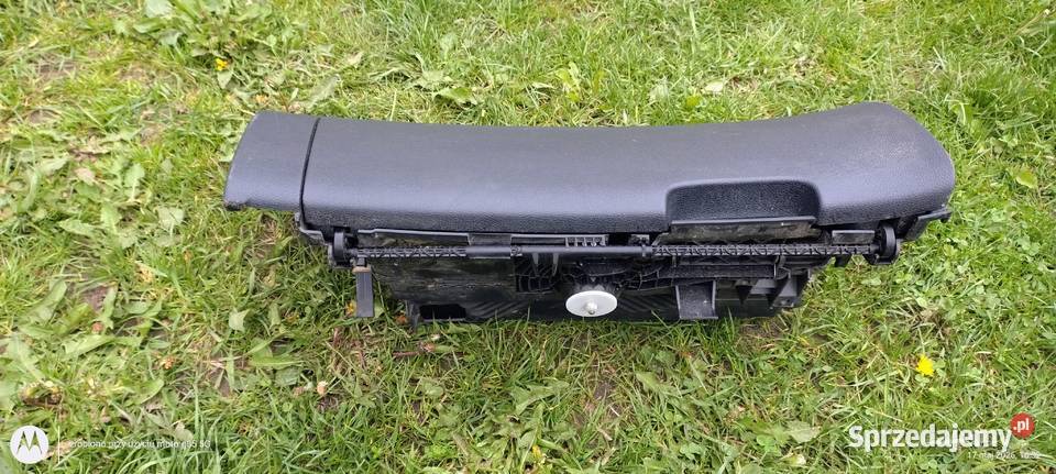 Schowek strona pasażera Skoda Octavia 2 Lubin