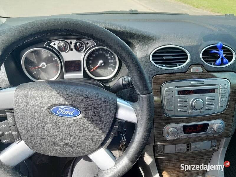 Ford Focus kombi benzyna