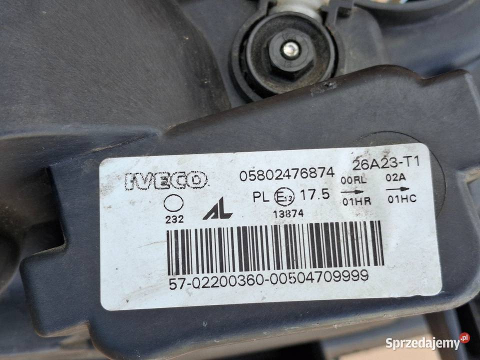 IVECO DAILY IV 14 REFLEKTOR LEWY LAMPA LEWA Lampy przednie Bieleń sprzedam