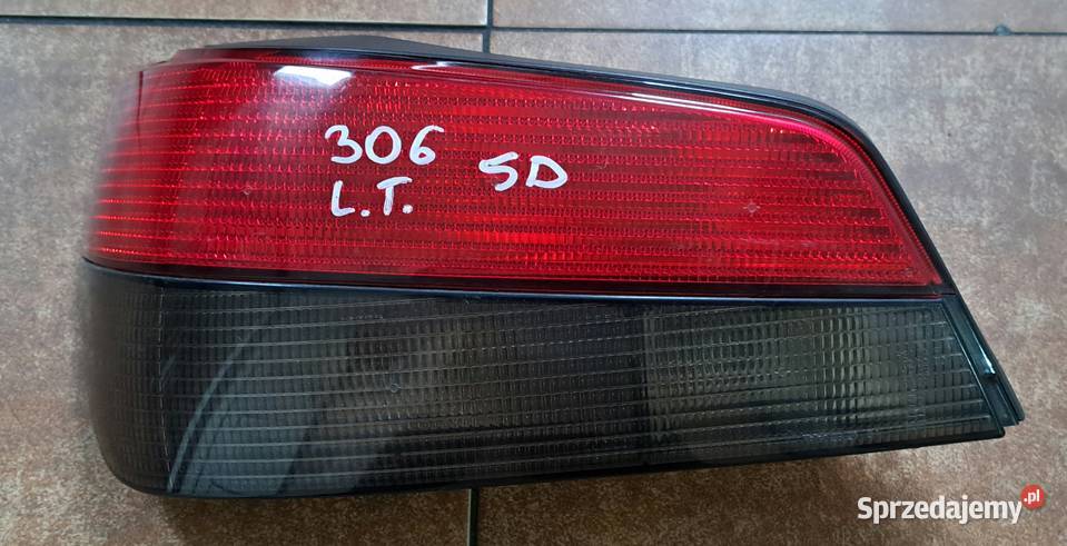 Lampa tył Peugeot 306 lift HB Lampy tylne Płońsk sprzedam