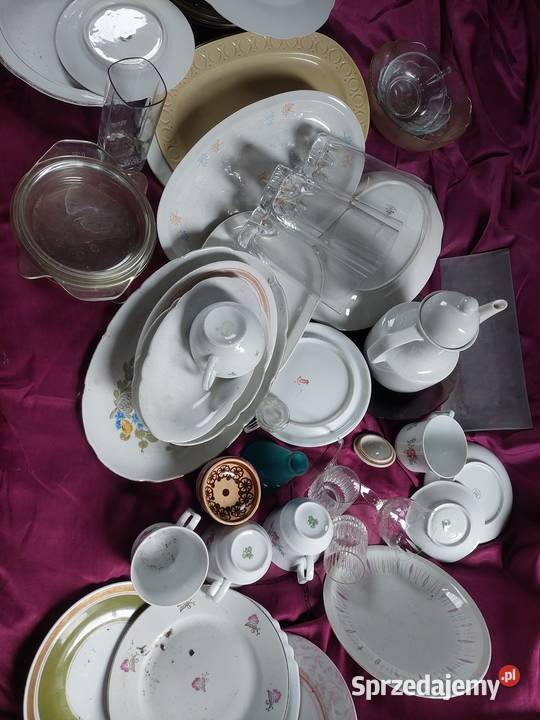 KARTONY ceramika szkło23 x 40 x 50 Jelenia Góra sprzedam