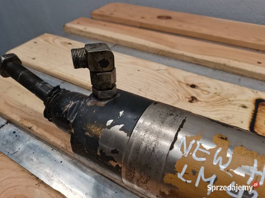 Holland LM 435 Siłownik wspomagania Wilkowo