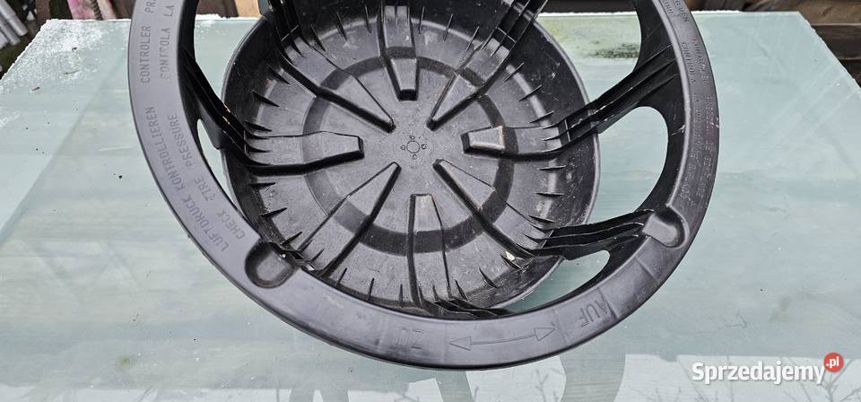 Mocowanie koła zapasowego mercedes w210 Pozostałe Zbąszyń