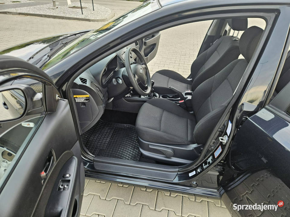 Hyundai i30 14 109 klima elektryka zadbany stan Hatchback Strzegom